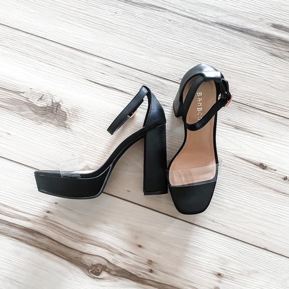 Black Heels - Picture 4 of 4